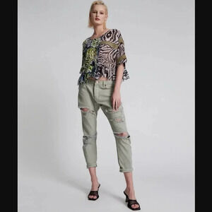 One Teaspoon Messed Up Saints Boyfriend Jean